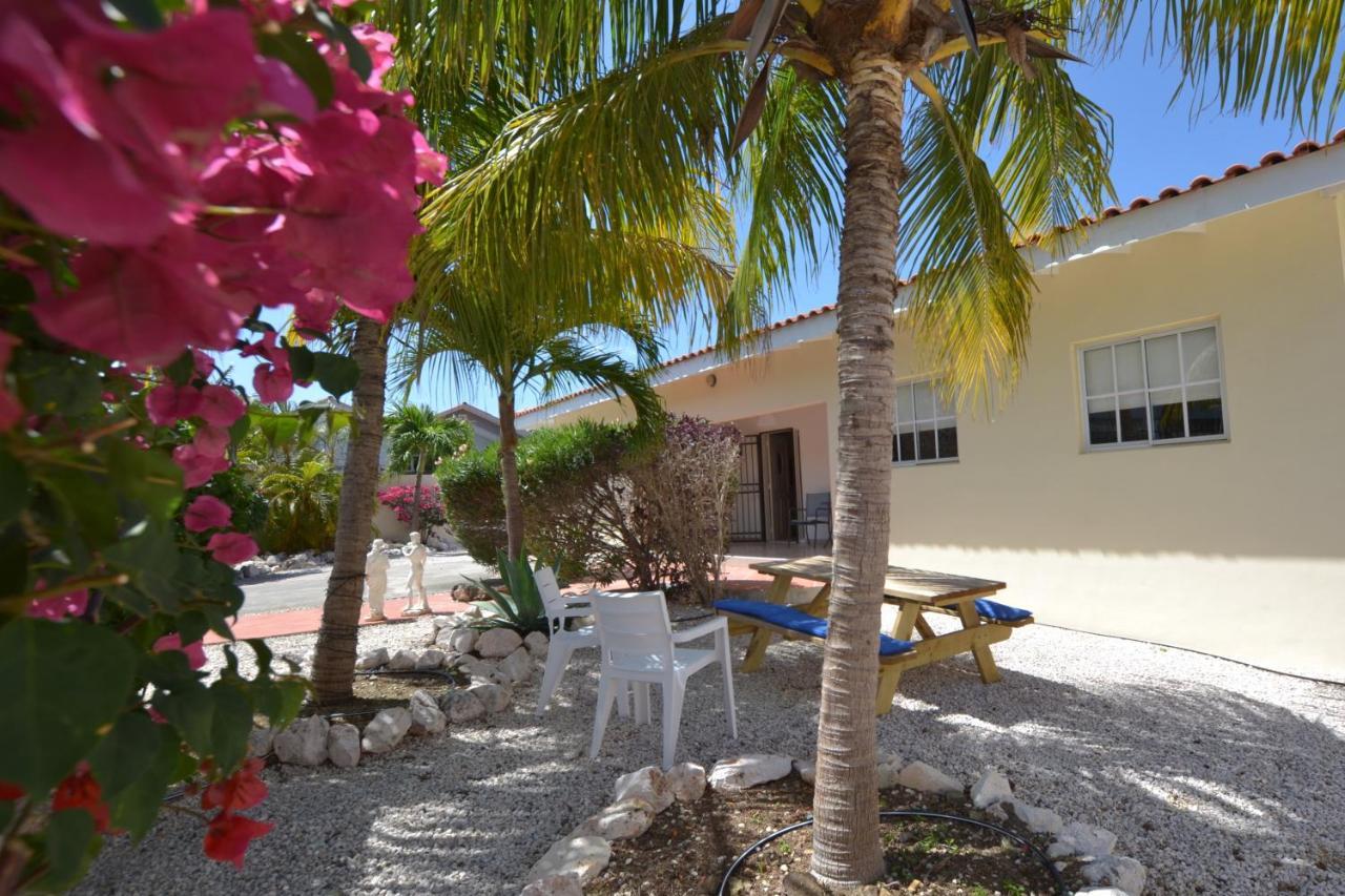 Relex Villa With Private Pool Willemstad Ngoại thất bức ảnh